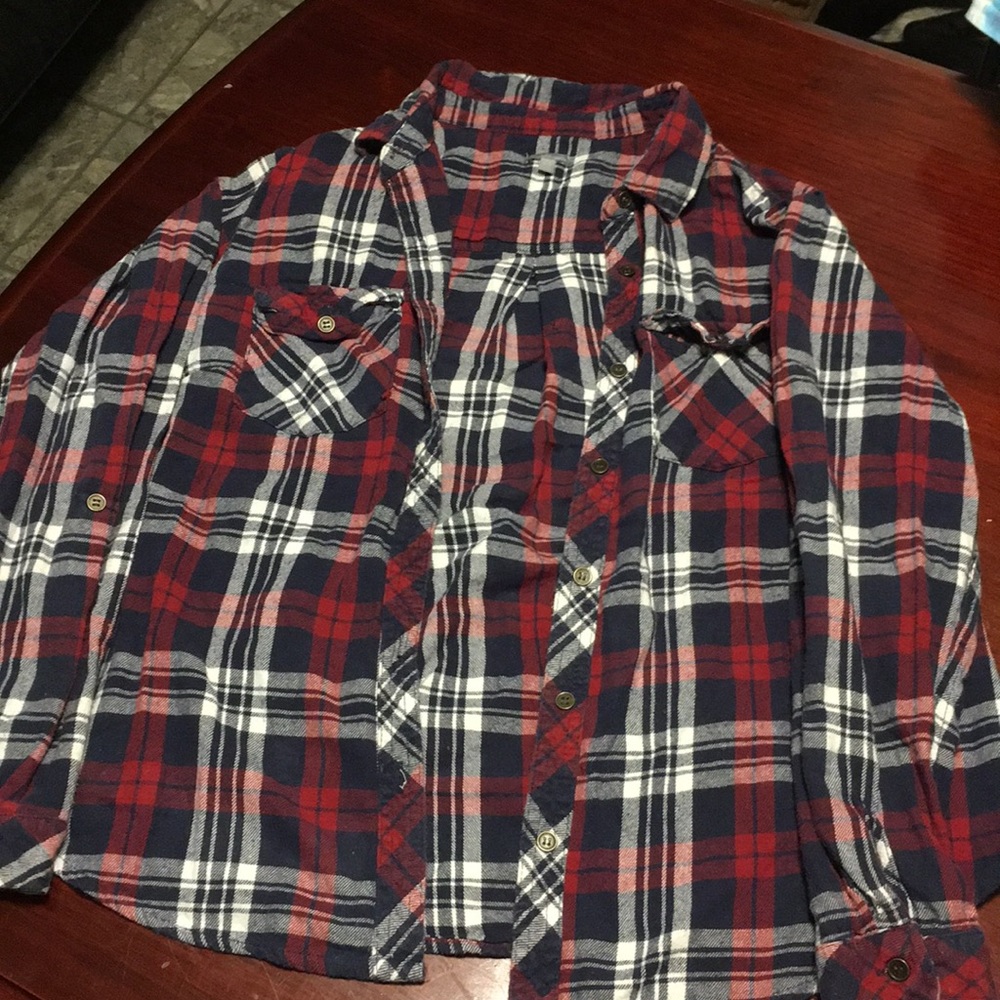 Charlotte Rouse flannel. Size XL